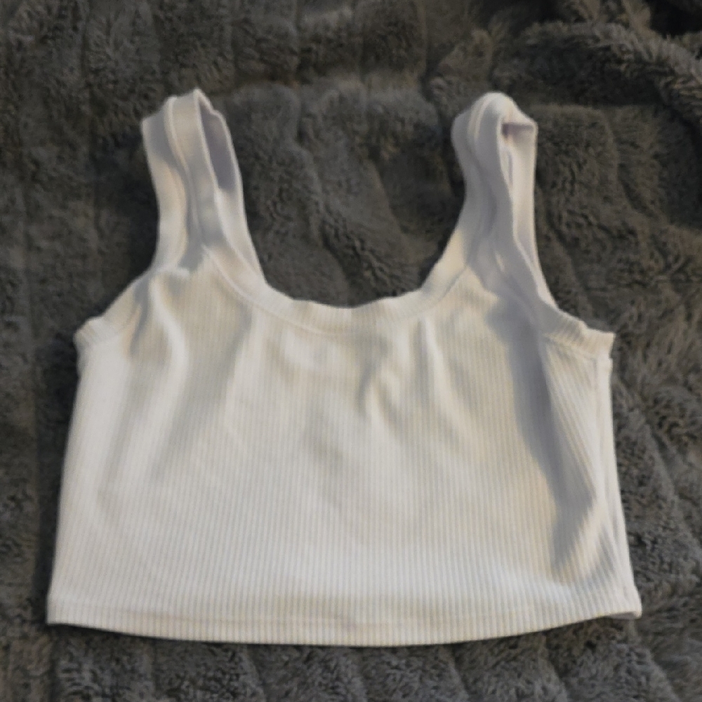 ALO Yoga White Sleeveless Ribbed Crop Top